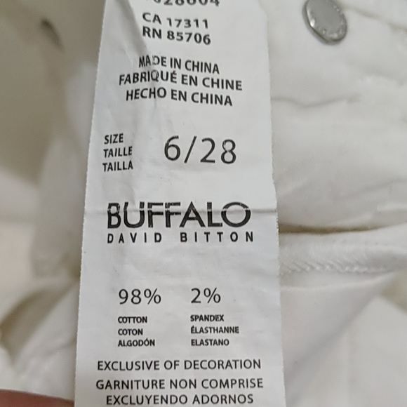 BUFFALO David Bitton ~ Daily Mid-rise White Jeans - Picture 7 of 10